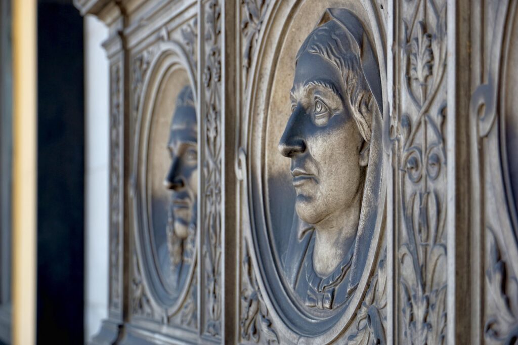 葬式を安く済ませるためのポイントは？