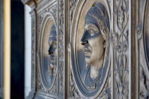 葬式を安く済ませるためのポイントは？